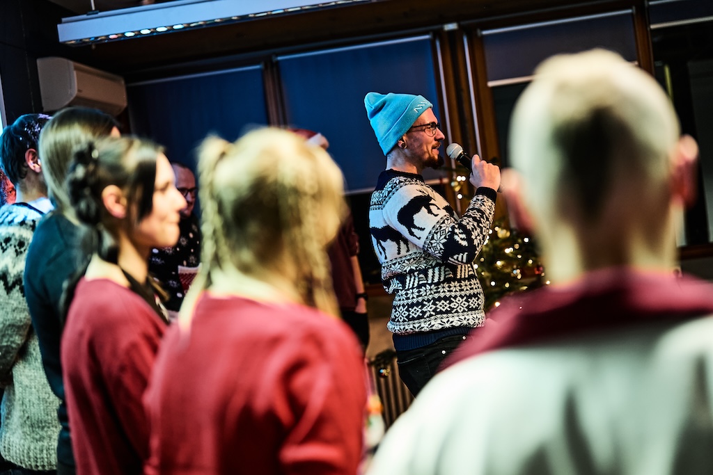 begrüßung besucher foundersnet weihnachtsfeier