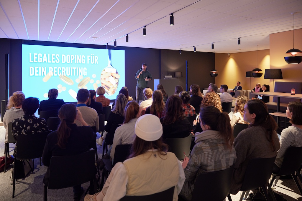 besucher nectanet lounge social media heroes thema social recruiting