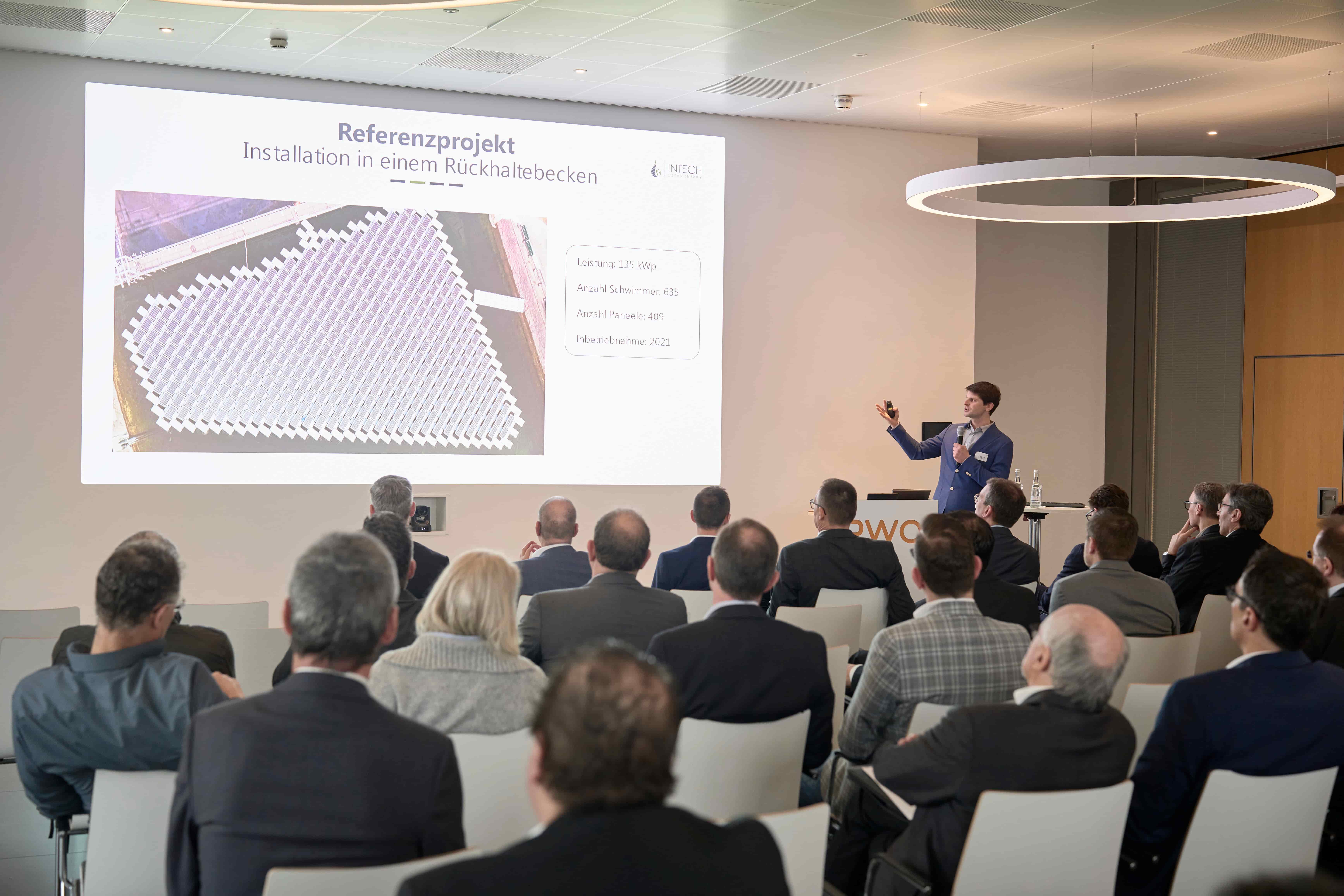 Präsentation der Firma Intech