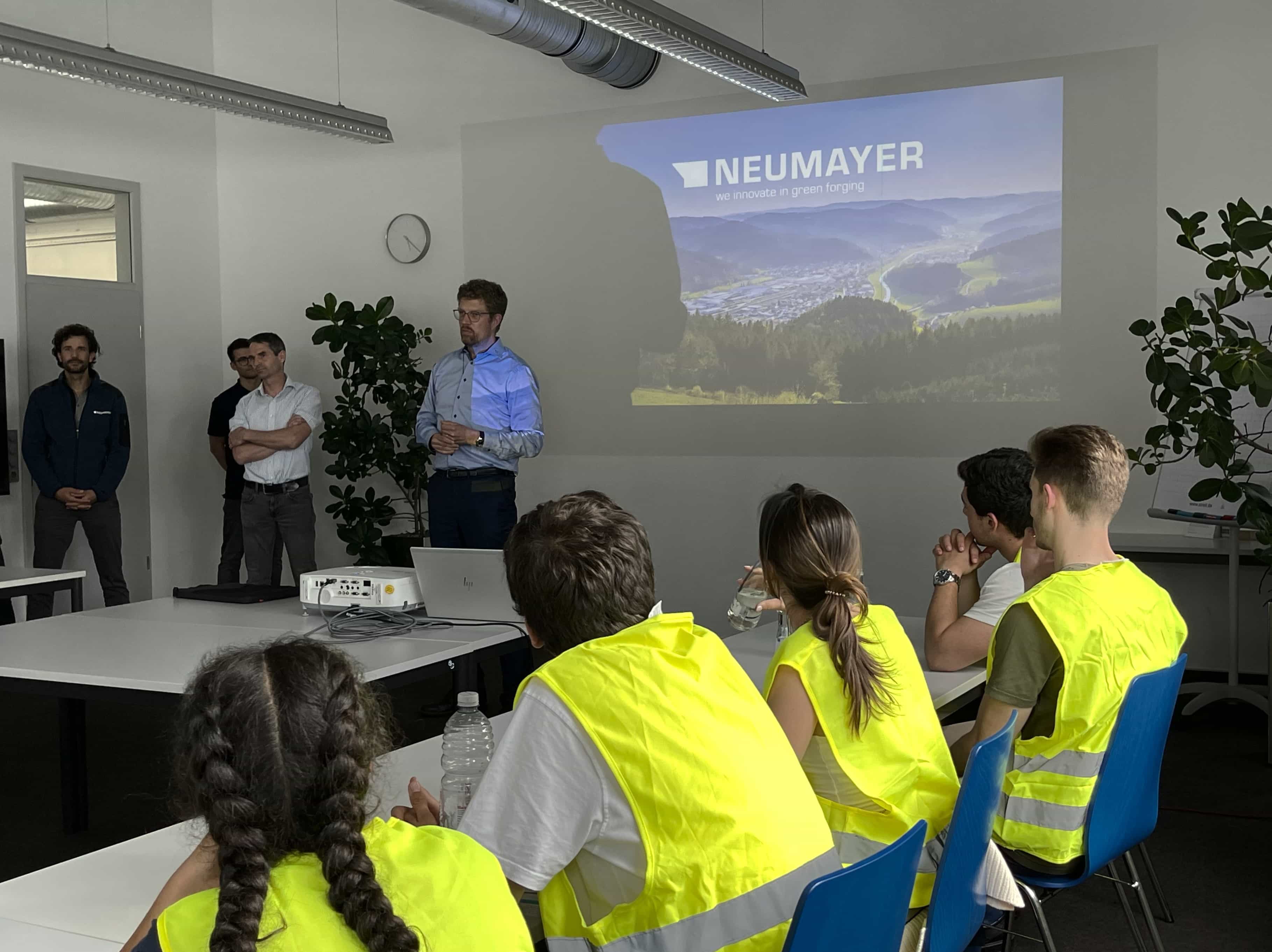 besuch portugiesische studenten neumayer